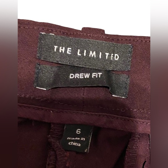 The Limited / Women’s Maroon Drew Fit Capri Dress Pants Size 6 - Picture 3 of 3
